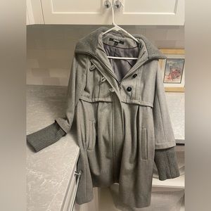 DKNY size 4 jacket. Silk inside. Like new. Super warm and classy. Very thick.